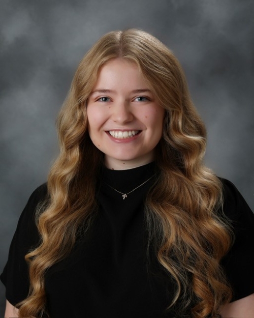 Makayla LaGro, DVM